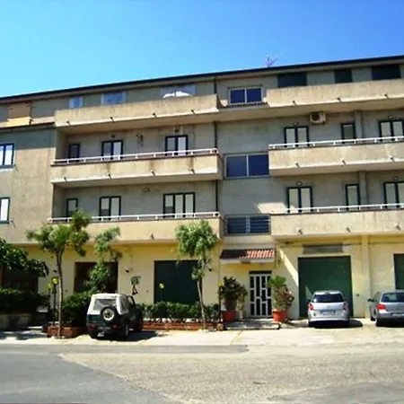House Oleandro Borgorosso