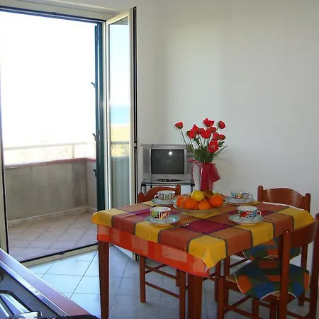 Appartamento House Oleandro Borgorosso